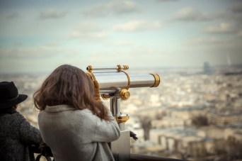 woman-looking-at-city-through-telescope_800.jpg